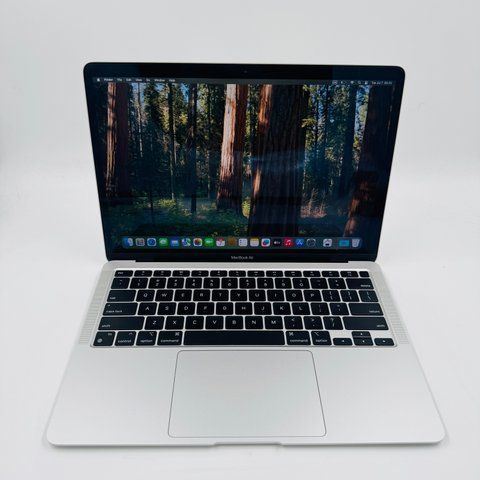 Apple MacBook Air 13 2020 M1 8GB RAM 256GB SSD Silver фото