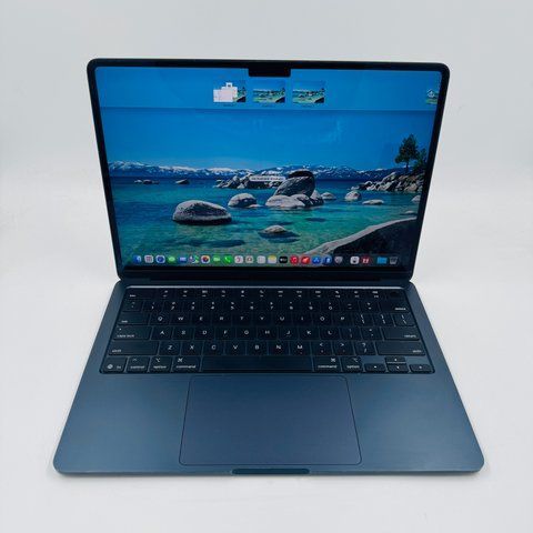 Apple MacBook Air 13,6" M4 2025 16GB RAM 512GB SSD Midnight фото