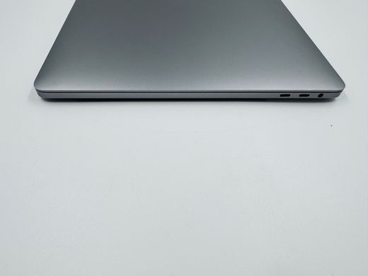 Apple MacBook Pro 15 2016 i7 16GB RAM 256GB SSD фото
