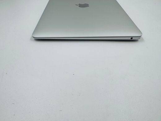 Apple MacBook Air 13 2020 M1 8GB RAM 256GB SSD Silver фото