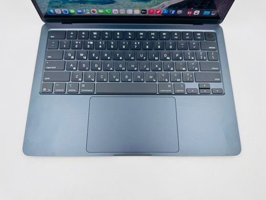 Apple MacBook Air 13,6" M4 2025 16GB RAM 512GB SSD Midnight фото