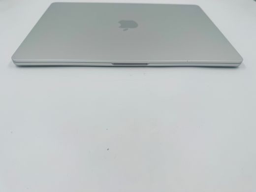Apple MacBook Air 15 2025 M4 16GB RAM 256GB SSD Silver фото