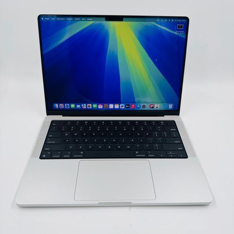 Apple MacBook Pro 14 2021 M1 Pro 16GB RAM 512GB SSD Silver фото