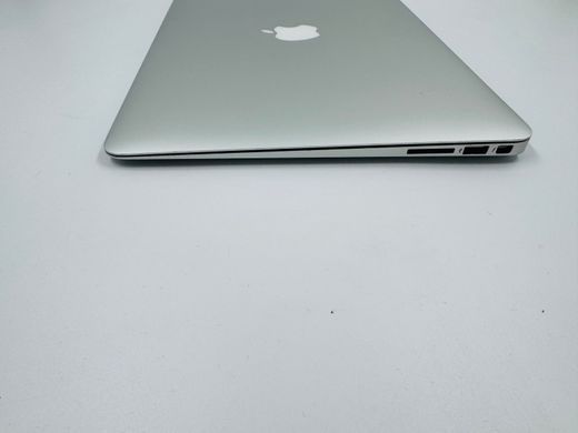 Apple MacBook Air 13 2017 i5 8GB RAM 128GB SSD Silver фото