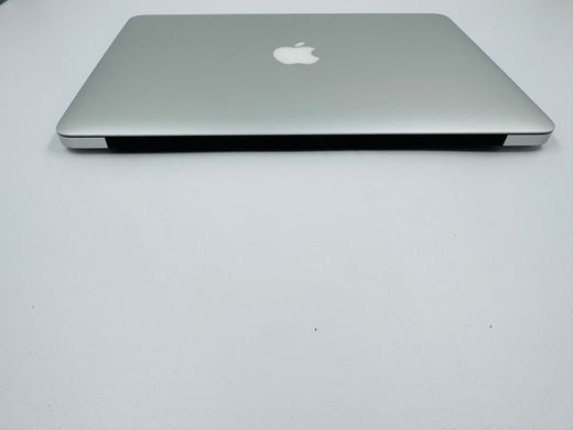 Apple MacBook Air 13 2017 i5 8GB RAM 128GB SSD Silver фото