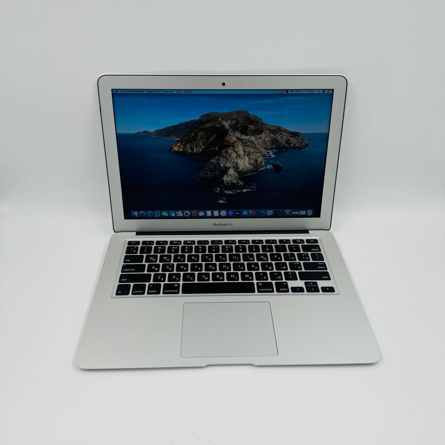 MacBook本体 MacBook Air 13 2015 i5 4GB 128GB Б/у Apple MacBook Air 13 2015 i5 4GB RAM 128GB SSD Silver - Купити