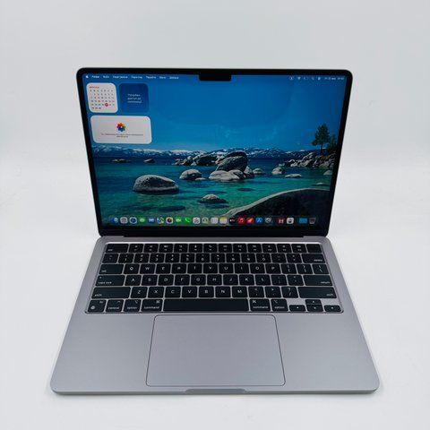 Apple MacBook Air 13.6 2022 M2 16GB RAM 512GB SSD Space Gray фото