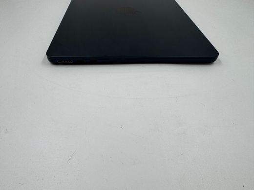 Apple MacBook Air 13.6 2022 M2 8GB RAM 512GB SSD Midnight фото