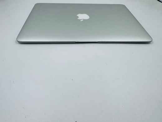 Apple MacBook Air 13 2015 i7 4GB RAM 128GB SSD Silver фото