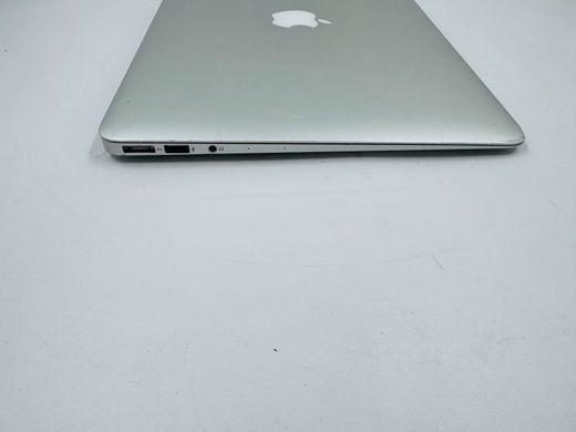 Apple MacBook Air 13 2015 i7 4GB RAM 128GB SSD Silver фото