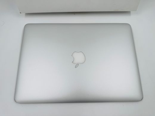 Apple MacBook Air 13 2017 i5 8GB RAM 128GB SSD Silver фото