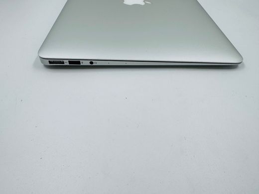 Apple MacBook Air 13 2017 i5 8GB RAM 128GB SSD Silver фото