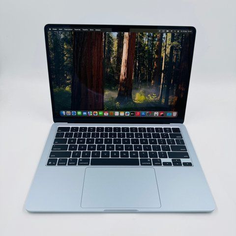 Apple MacBook Air 13,6" M4 2025 16GB RAM 256GB SSD Sky Blue фото