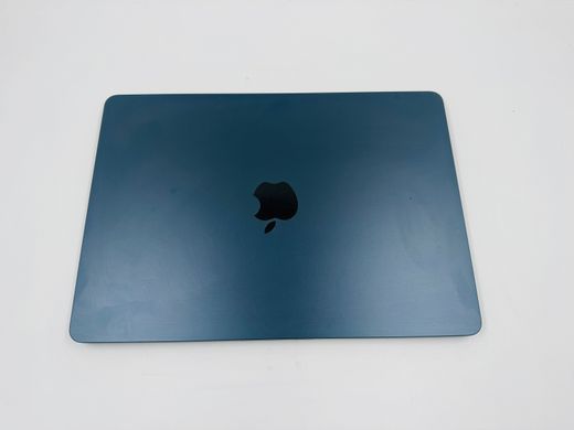 Apple MacBook Air 13.6 2022 M2 16GB RAM 256GB SSD Midnight фото