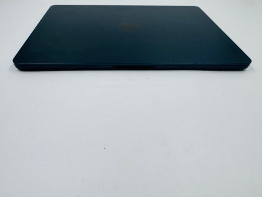 Apple MacBook Air 13.6 2022 M2 16GB RAM 256GB SSD Midnight фото