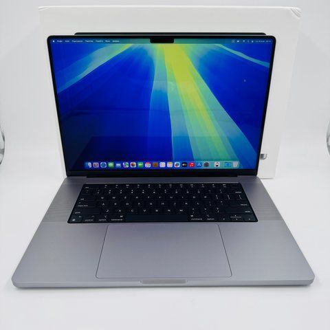 Apple MacBook Pro 16 2021 M1 MAX 10/32 Core 64GB RAM 1TB SSD Space Grey фото