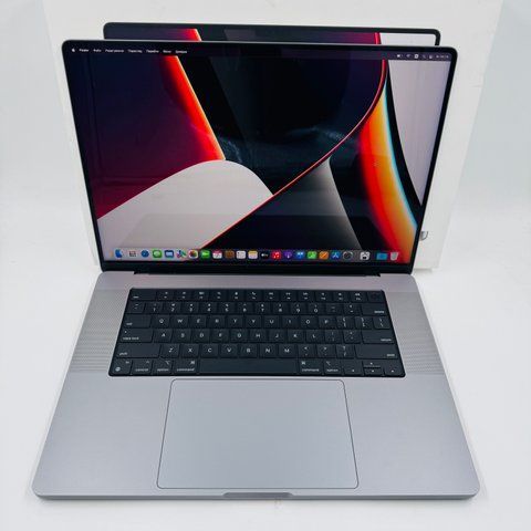 Apple MacBook Pro 16 2021 M1 Pro 16GB RAM 512GB SSD Space Grey MDM фото