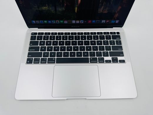 Apple MacBook Air 13 2020 M1 8GB RAM 256GB SSD Silver фото