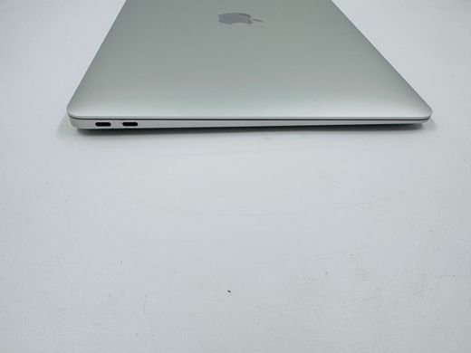 Apple MacBook Air 13 2020 M1 8GB RAM 256GB SSD Silver фото