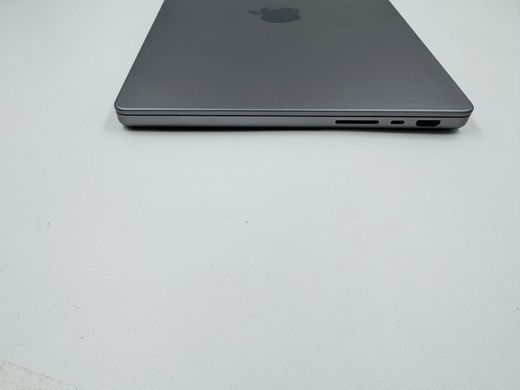 Apple MacBook Pro 14 2021 M1 Pro 16GB RAM 512GB SSD Space Gray фото