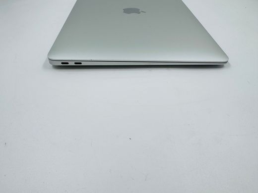 Apple MacBook Air 13 2020 M1 8GB RAM 256GB SSD Silver фото
