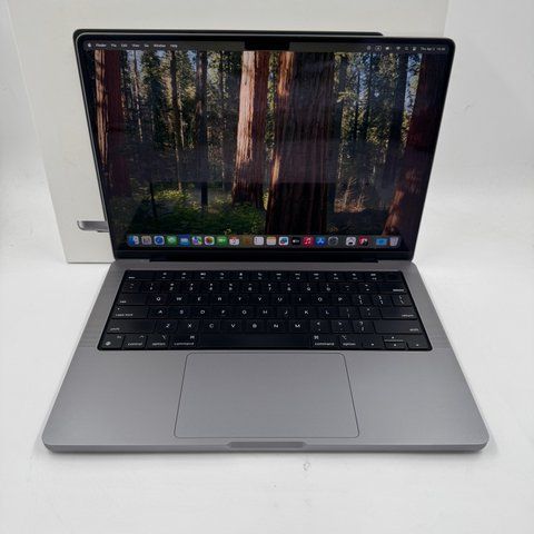 Apple MacBook Pro 14 2021 M1 Pro 32GB RAM 512GB SSD Space Grey фото