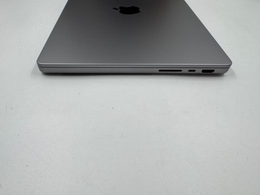 Apple MacBook Pro 14 2021 M1 Pro 32GB RAM 512GB SSD Space Grey фото