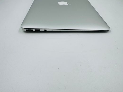 Apple MacBook Air 13 2017 i7 8GB RAM 128GB SSD Silver фото