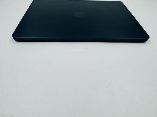 Apple MacBook Air 13.6 2022 M2 8GB RAM 256GB SSD Midnight фото