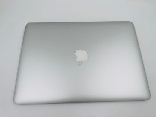 Apple MacBook Air 13 2017 i5 8GB RAM 128GB SSD Silver фото