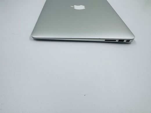 Apple MacBook Air 13 2017 i5 8GB RAM 128GB SSD Silver фото
