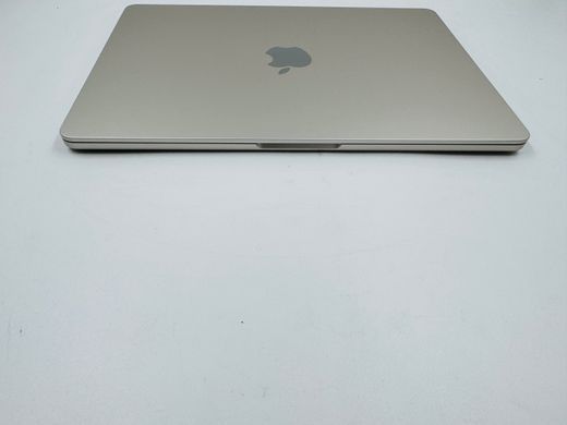 Apple MacBook Air 13.6 2022 M2 8GB RAM 256GB SSD Starlight фото
