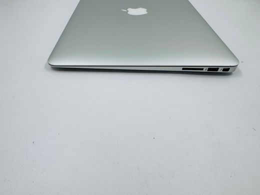 Apple MacBook Air 13 2017 i5 8GB RAM 128GB SSD Silver фото