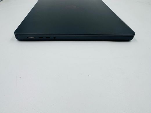 Apple Macbook Pro 16 2023 M3 Pro Core 18GB RAM 512GB SSD Space Black фото