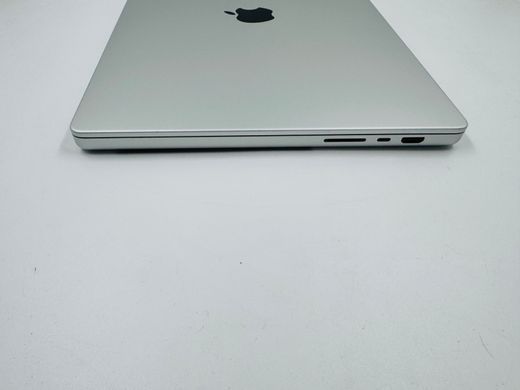 Apple MacBook Pro 16 2021 M1 Pro 32GB RAM 1TB SSD Silver фото