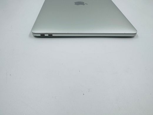 Apple MacBook Pro 13 2017 i5 8GB RAM 256GB SSD Silver фото