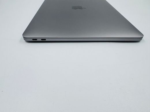 Apple MacBook Pro 13 2016 i7 16GB RAM 256GB SSD Space Grey фото