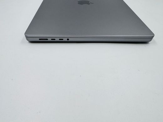 Apple MacBook Pro 16 2023 M2 Max 12/30 Core 32GB RAM 1TB SSD Space Gray фото