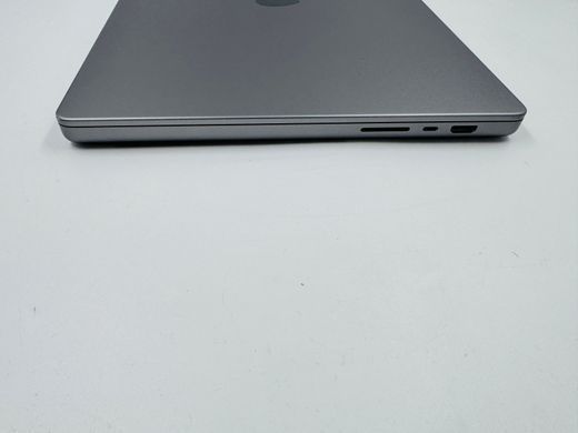 Apple MacBook Pro 16 2023 M2 Max 12/30 Core 32GB RAM 1TB SSD Space Gray фото