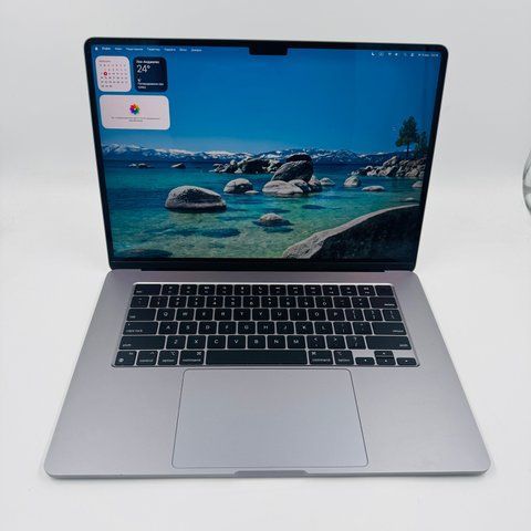 Apple MacBook Air 15 2023 M2 16GB RAM 512GB SSD Space Gray фото