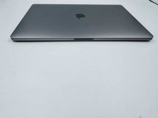 Apple MacBook Pro 15 2019 i9 32GB RAM 512GB SSD AMD 4GB Space Grey фото