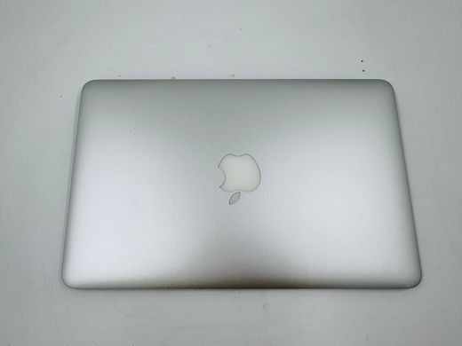 Apple MacBook Air 11 2015 i5 4GB RAM 128GB SSD Silver фото