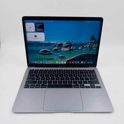 Apple MacBook Air 13 2020 M1 8GB RAM 256GB SSD Space Grey фото