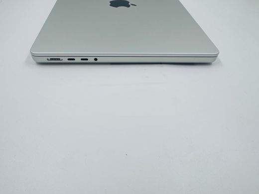 Apple MacBook Pro 14 2023 M3 Pro 18GB RAM 1TB SSD Silver фото