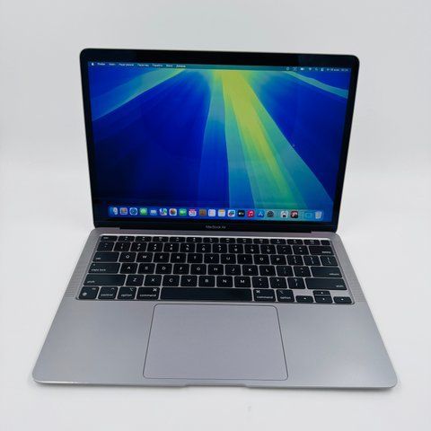 Apple MacBook Air 13 2020 M1 16GB RAM 256GB SSD Space Grey фото