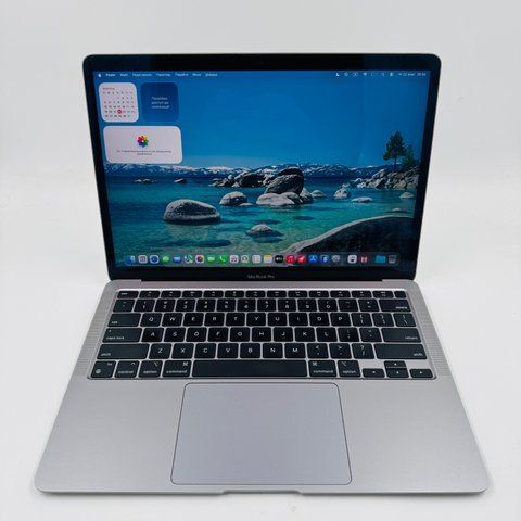 Apple MacBook Air 13 2020 M1 8GB RAM 256GB SSD Space Grey фото