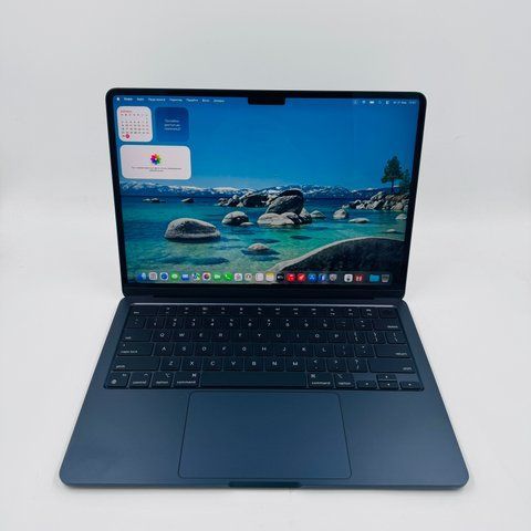 Apple MacBook Air 13.6 M3 2024 16GB RAM 512GB SSD Midnight фото