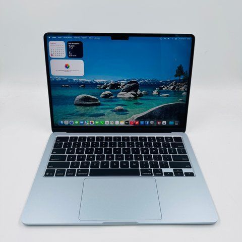 Apple MacBook Air 13,6" M4 2025 16GB RAM 256GB SSD Sky Blue фото