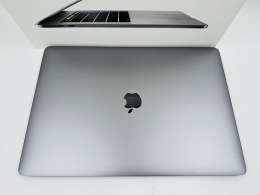 Apple MacBook Pro 15 2019 i7 32GB RAM 1TB SSD AMD 4GB Space Gray фото