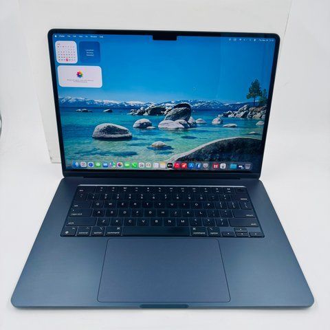 Apple MacBook Air 15 2024 M3 8GB RAM 256GB Midnight фото